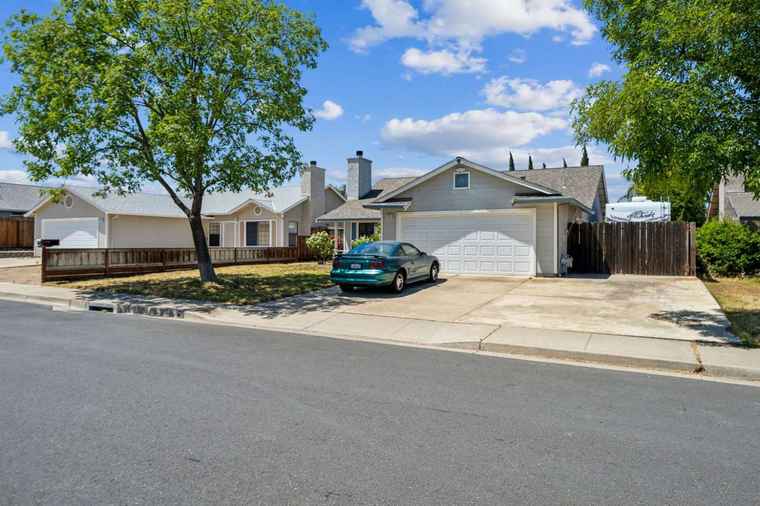 Photo of 5053 Miguel Dr Oakley, CA 94561