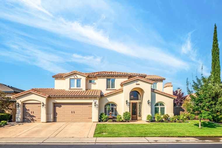 Photo of 649 Westchester Dr Folsom, CA 95630