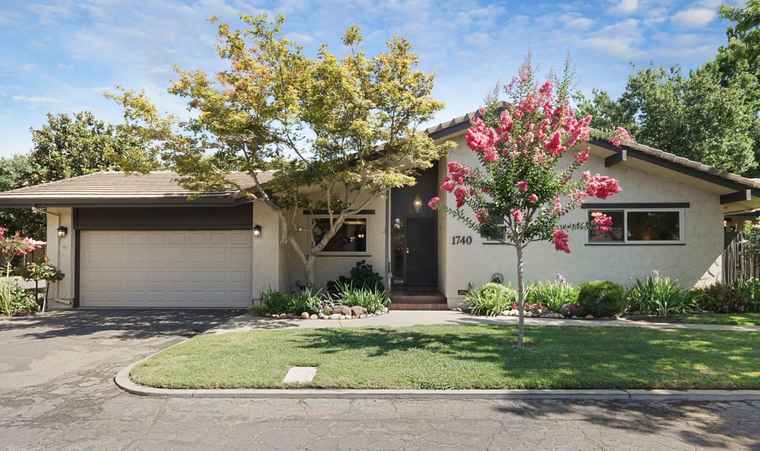 Photo of 1740 Le Bec Ct Lodi, CA 95240