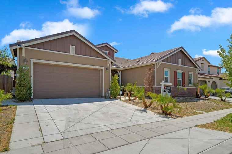 Photo of 1461 S Wilshire Ave Mountain House, CA 95391