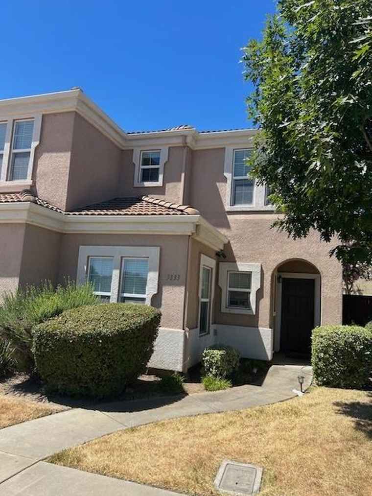 Photo of 3833 Stepping Stone Way Stockton, CA 95204