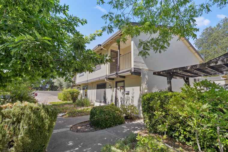 Photo of 2239 Baywater Ln Rancho Cordova, CA 95670
