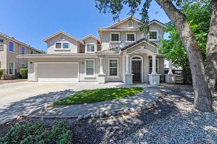 Photo of 5509 Sagehen Ct Loomis, CA 95650