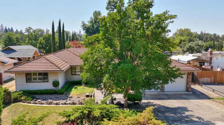 Photo of 7919 Wonder St Citrus Heights, CA 95610
