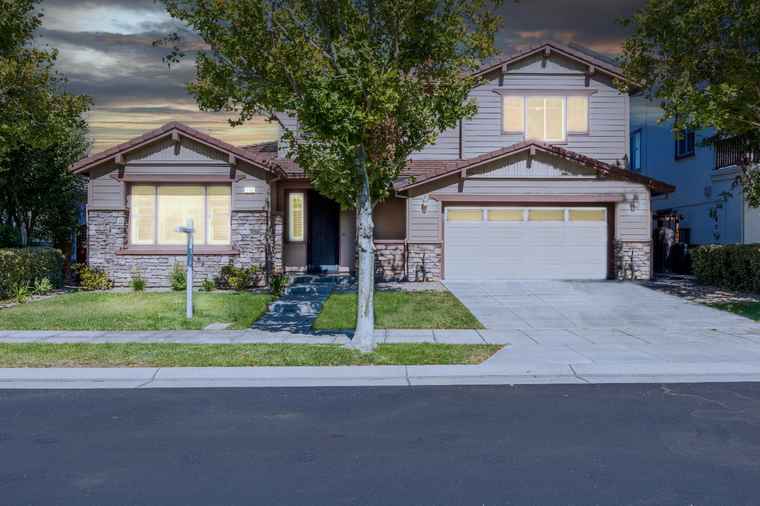 Photo of 738 Prosperity St Mountain House, CA 95391
