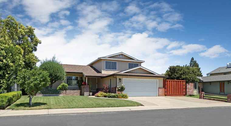 Photo of 1031 Plumas Way Manteca, CA 95336