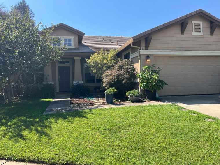 Photo of 9020 Kilar Ct Elk Grove, CA 95624