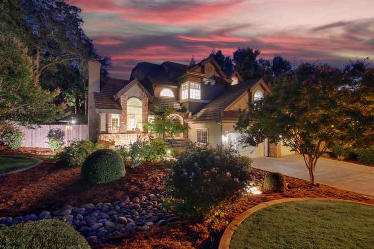 Photo of 103 Black Gold Ln Folsom, CA 95630