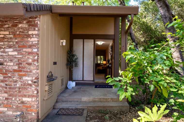 Photo of 6923 Vera Cruz Ct Citrus Heights, CA 95621
