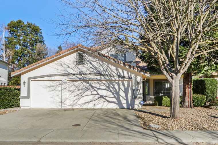 Photo of 1261 Valerosa Way Davis, CA 95618