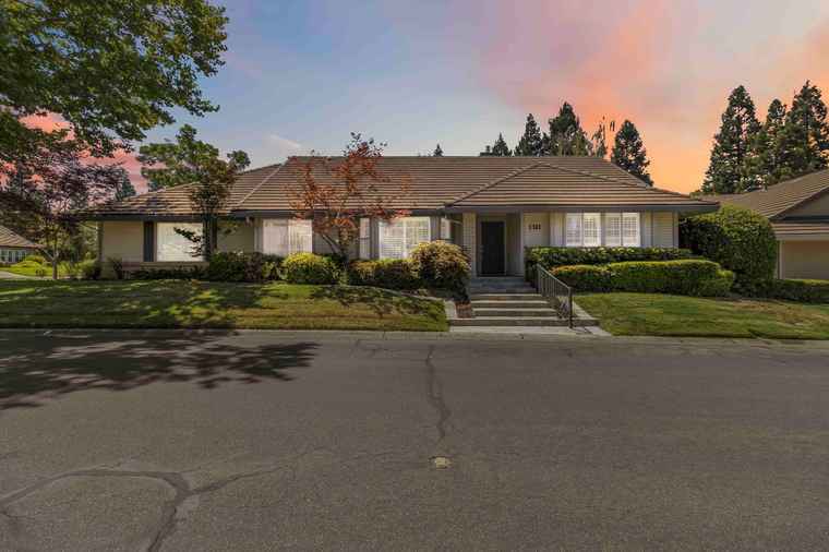 Photo of 1311 Aberdeen Cir Granite Bay, CA 95746