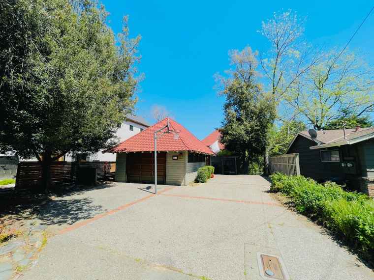 Photo of 4016 Ridge St Fair Oaks, CA 95628