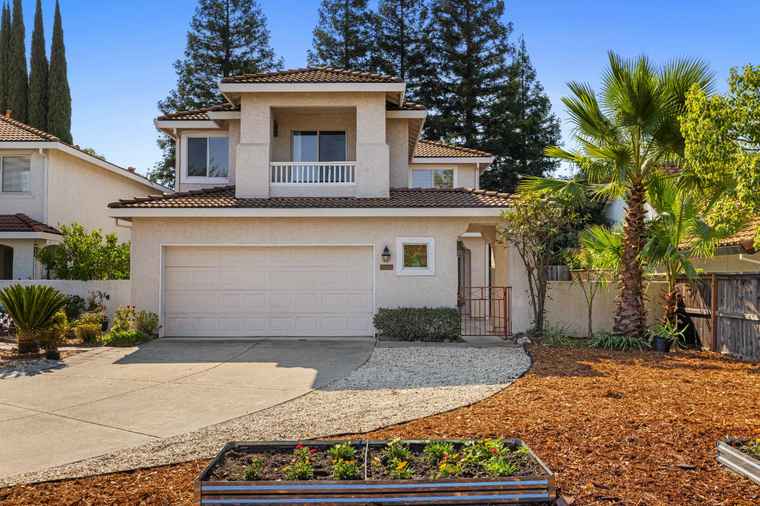 Photo of 2600 Catalina Ct Rocklin, CA 95765