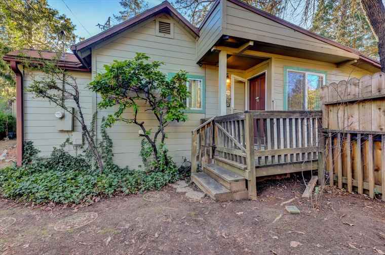 Photo of 230 June Dr Grass Valley, CA 95945