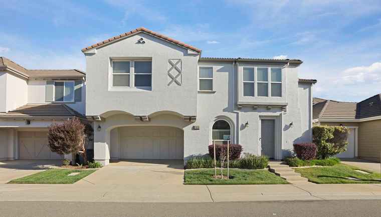 Photo of 11833 Stoney Ridge Way Rancho Cordova, CA 95742