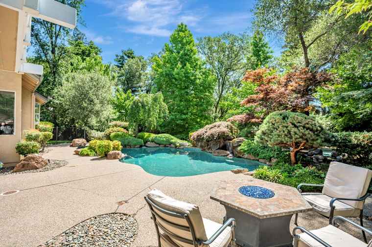 Photo of 5700 Brandywine Ct Granite Bay, CA 95746