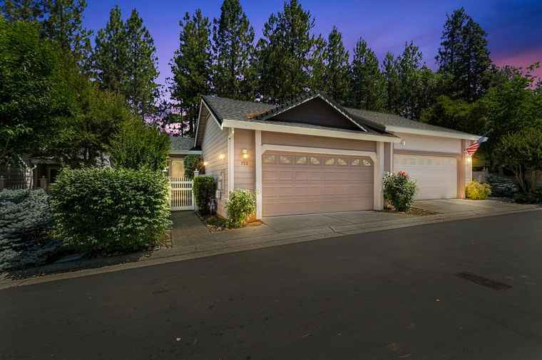 Photo of 153 Windsor Ln Grass Valley, CA 95949