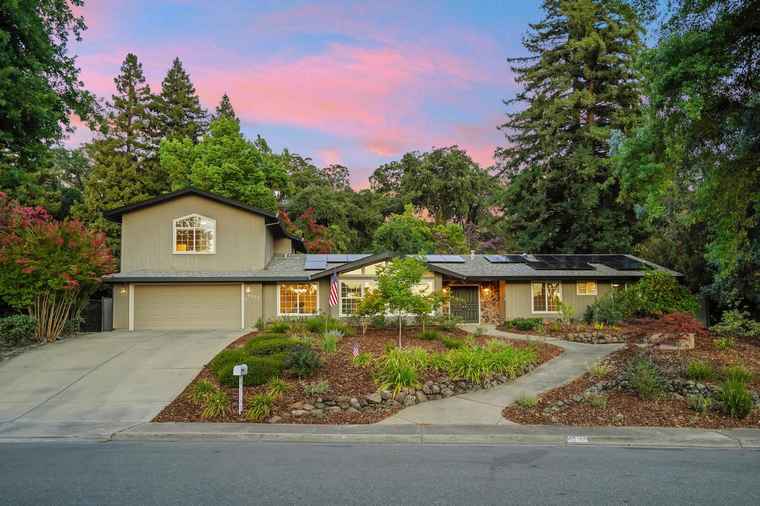 Photo of 4025 Silver St Rocklin, CA 95677