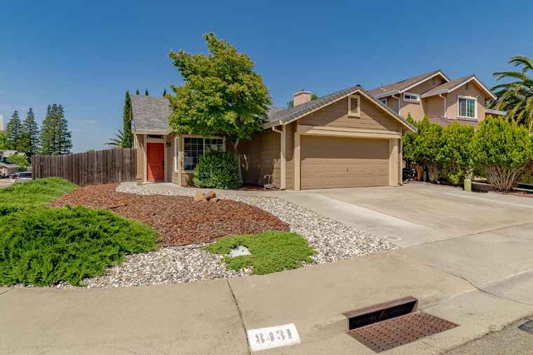 Photo of 8431 Leaning Tree Ct Antelope, CA 95843