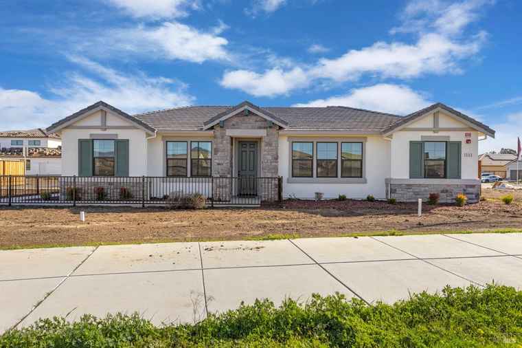 Photo of 969 Carroll Way Vacaville, CA 95687