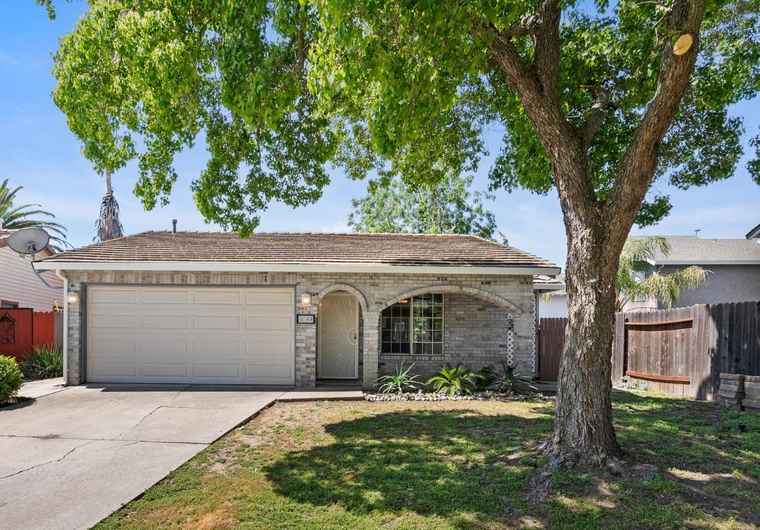 Photo of 4510 Whimbrell Ct Antelope, CA 95843