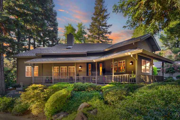 Photo of 51 Covered Bridge Rd Carmichael, CA 95608