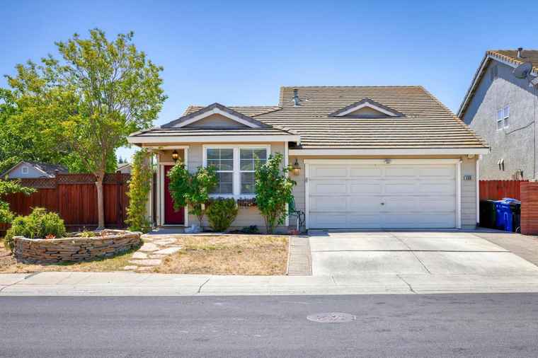 Photo of 9398 Granite Falls Ct Elk Grove, CA 95624