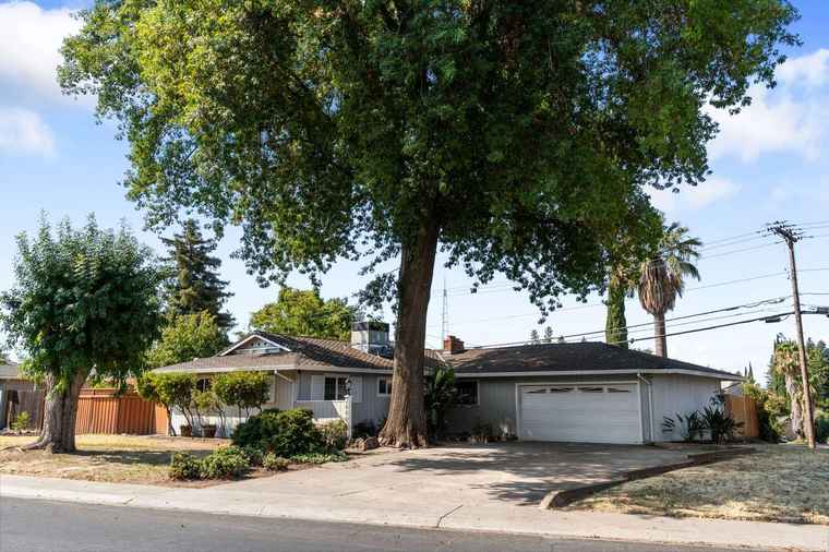 Photo of 2600 Paseo Dr Rancho Cordova, CA 95670