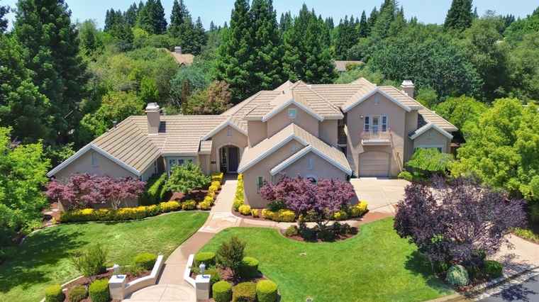 Photo of 8345 Cedar Falls Ct Granite Bay, CA 95746