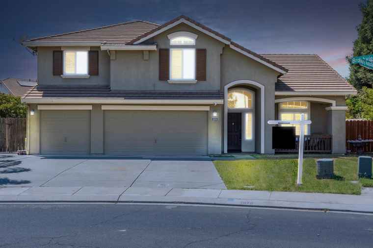 Photo of 1876 Mary Augusta St Manteca, CA 95337