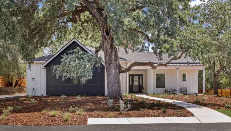Photo of 8844 Oak Ave Orangevale, CA 95662