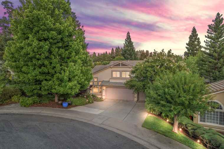 Photo of 104 Skidmore Ct Folsom, CA 95630