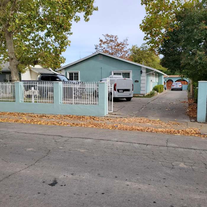 2372 Beaumont Sacramento CA 95815 MLS 223111586 Redfin