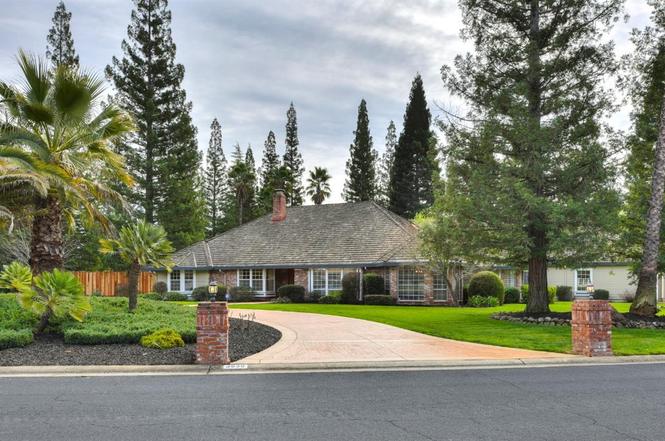 3830 Country Park Dr Roseville CA 95661