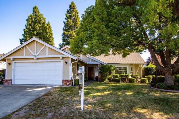 1341 Greenborough Dr Roseville Ca 95661 Mls 19074662 Redfin