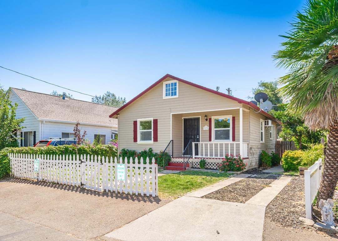 9430 Park Ave, Newcastle, CA 95658 | Redfin