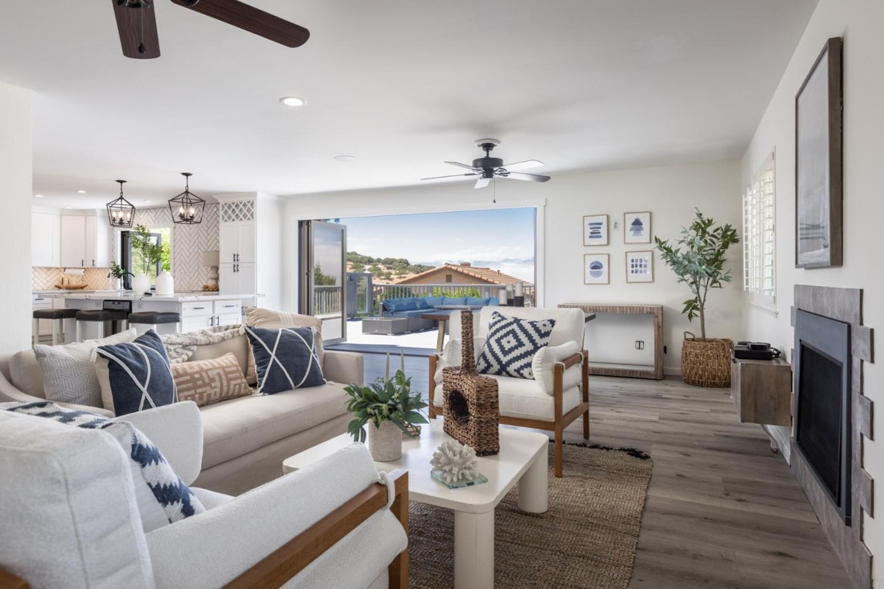 22664 Oak Canyon Rd, SALINAS, CA 93908 | Redfin