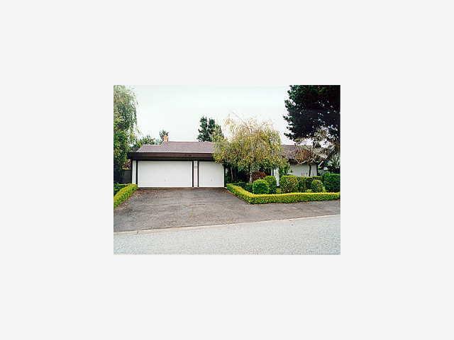 2060 BORDEAUX Ln, Half Moon Bay, CA 94019