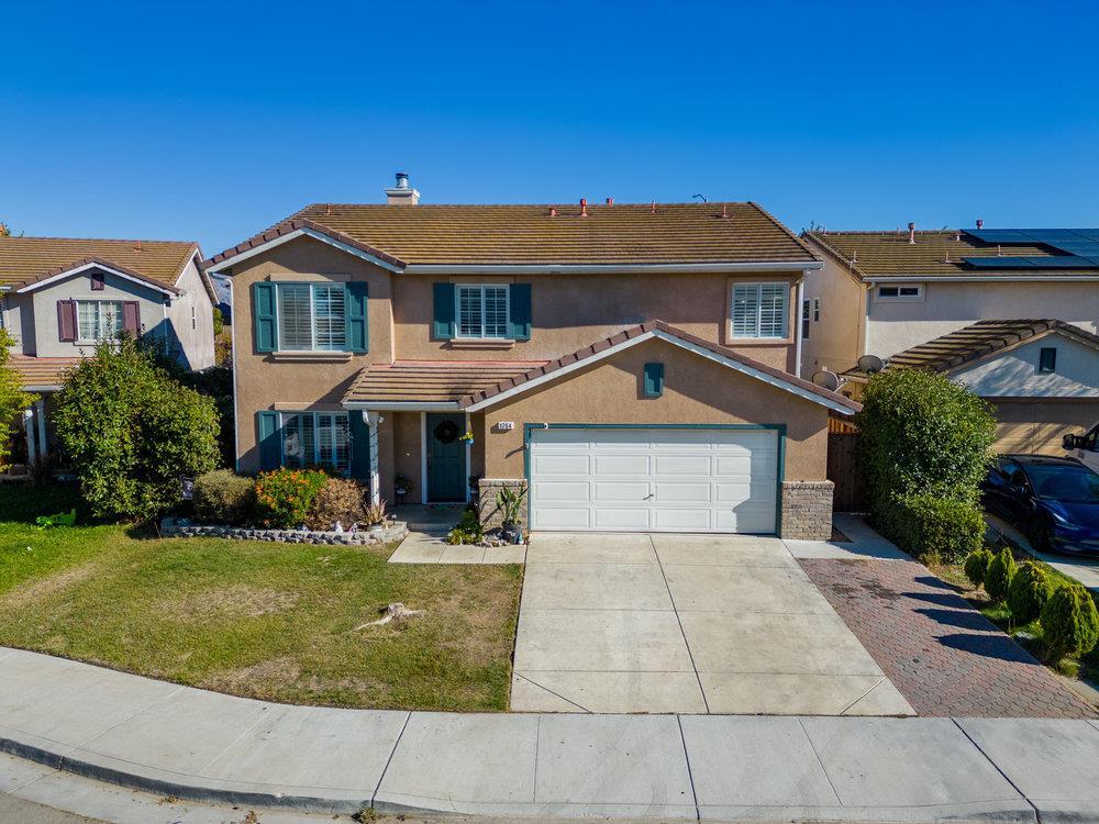 1754 Brentwood Ct, HOLLISTER, CA 95023 | MLS# ML81948398 | Redfin