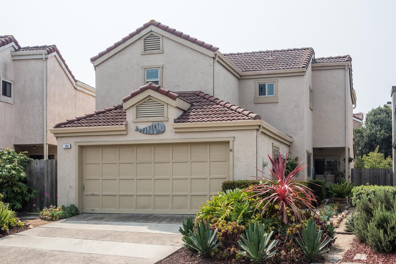136 Seal Ct MARINA CA 93933 Redfin 136 Seal Ct MARINA CA 93933 Redfin