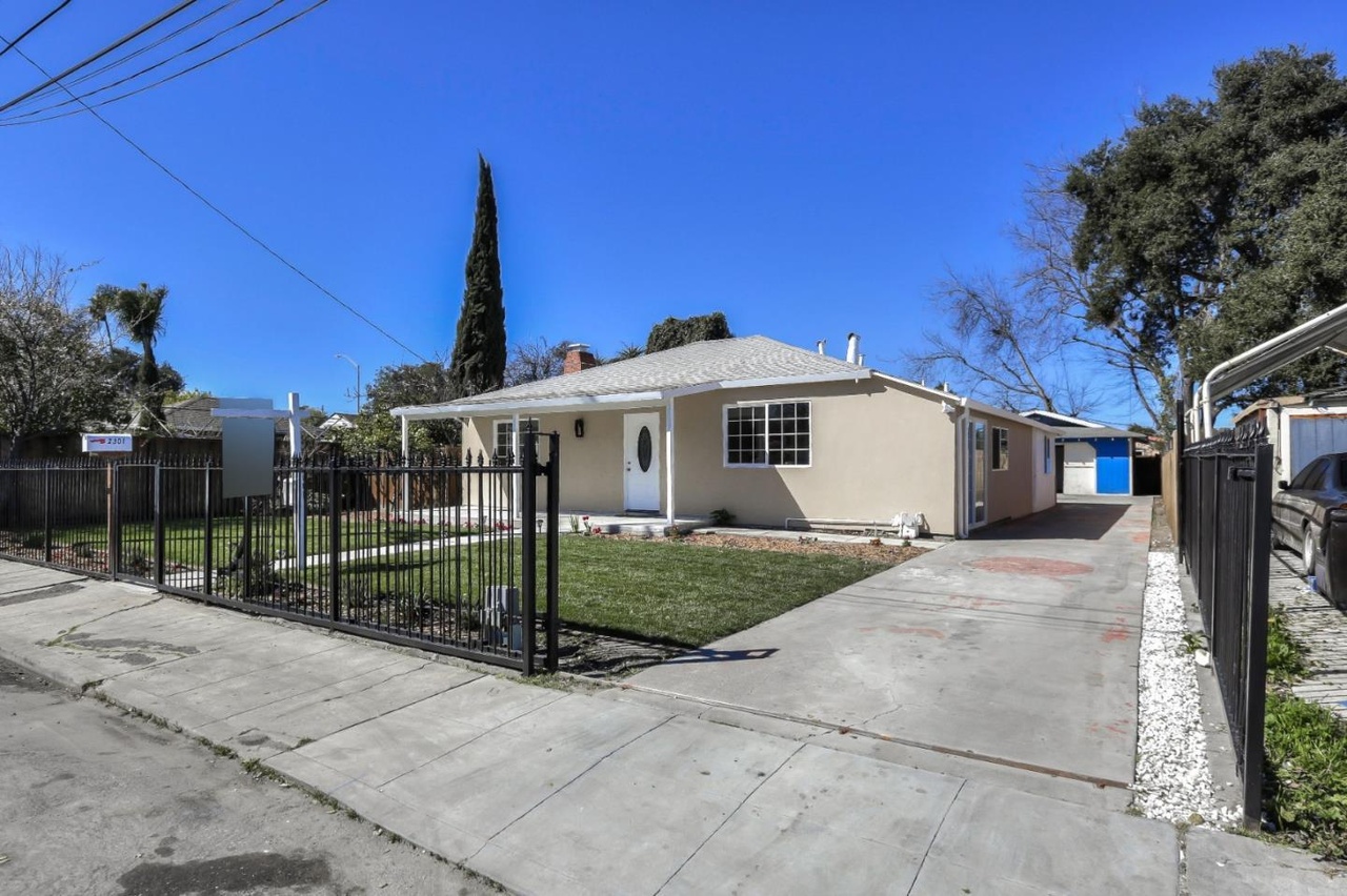 2301 Poplar Ave, EAST PALO ALTO, CA 94303 MLS ML81742714 Redfin