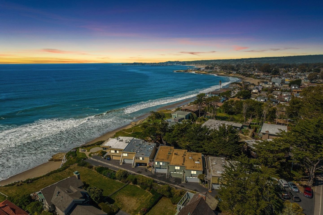 22680 E Cliff Dr 5, SANTA CRUZ, CA 95062 MLS ML81882789 Redfin