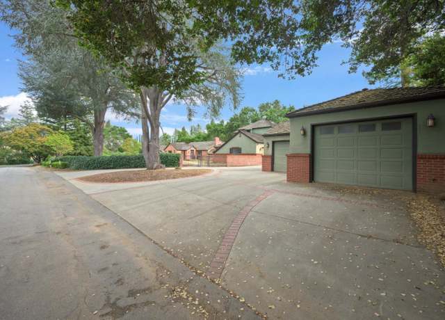Property at 15581 Glen Una Dr, Los Gatos, CA 95030, 4 beds, 4 baths