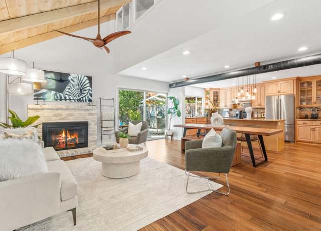 Property at 233 Elm Wood Ct, Los Gatos, CA 95032, 3 beds, 2.5 baths