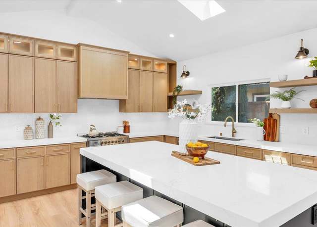 Property at 3047 Fallwood Ln, San Jose, CA 95132, 4 beds, 3 baths