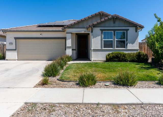 Property at 2040 Edwards St, Los Banos, CA 93635, 4 beds, 3 baths