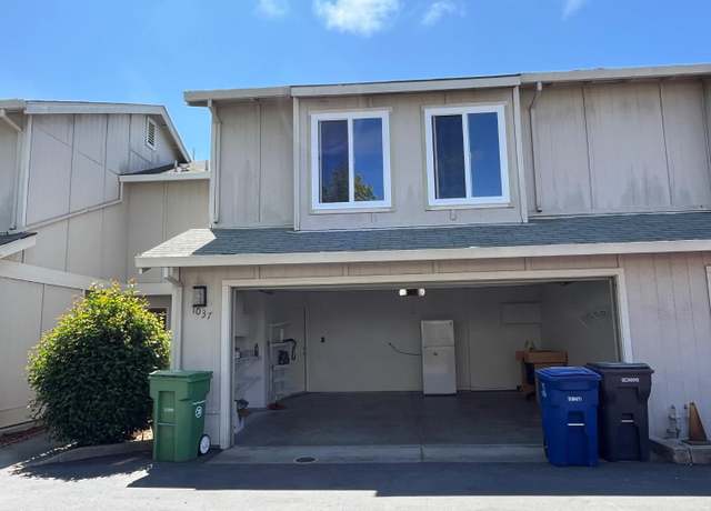 Property at 1037 Evans Ct, Hayward, CA 94544, 3 beds, 2.5 baths