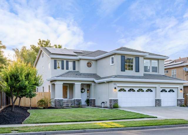 Property at 895 Oak Brook Way, Gilroy, CA 95020, 4 beds, 3 baths