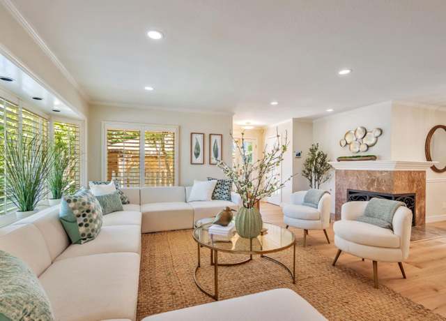 Property at 534 Hilbar Ln, Palo Alto, CA 94303, 4 beds, 2 baths