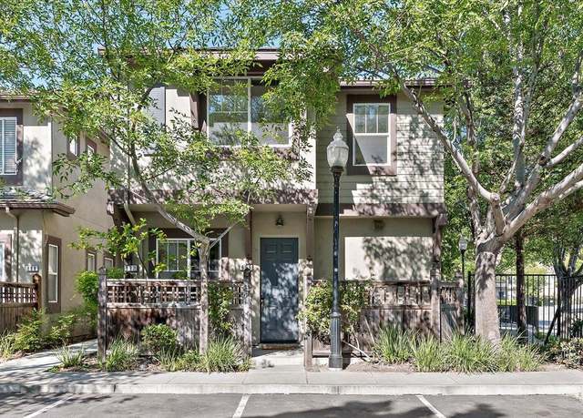 Property at 896 Towne Dr, Milpitas, CA 95035, 3 beds, 2.5 baths